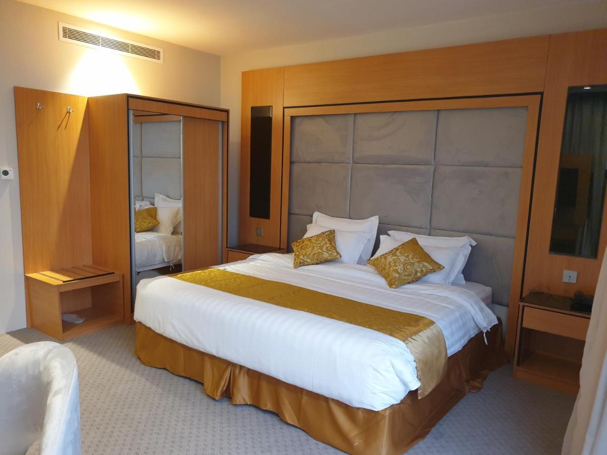 Al Rayyan Tower Hotel Dzsidda Kültér fotó